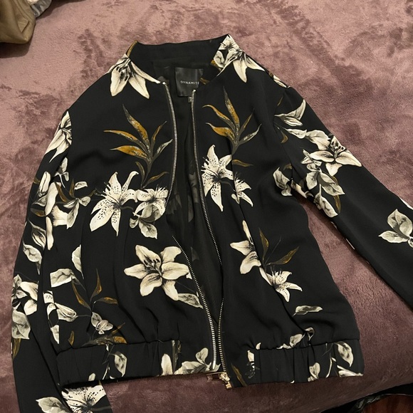 Floral Jacket - Picture 1 of 2